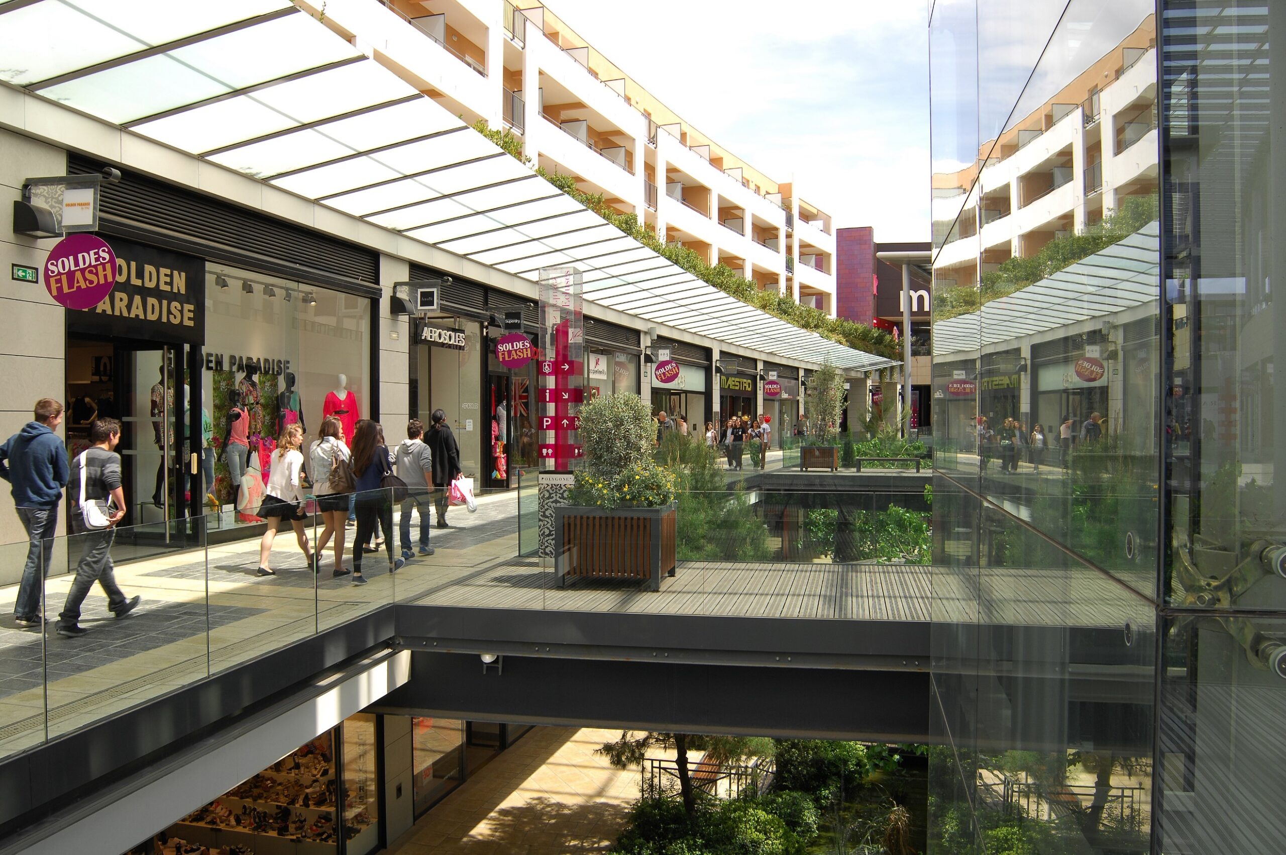 Centre commercial Polygone Beziers